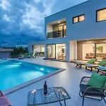 Villa Ol Ju