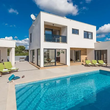 Villa Ol Ju